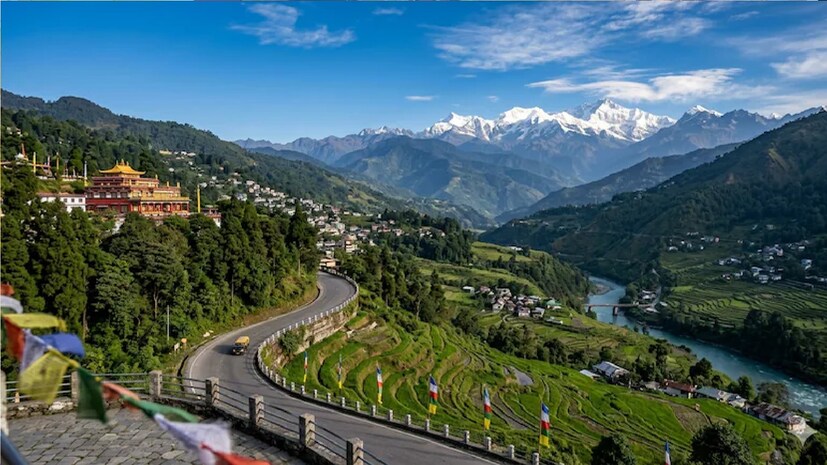 Summer Vacation Destination: গরমের ছুটিতে উত্তর-পূর্বের এই ৭ ডেস্টিনেশন আপনাকে করবে ‘ঠান্ডা ঠান্ডা-কুল কুল’, রইল অপূর্ব সব ঠিকানা