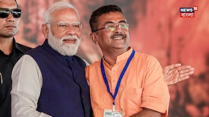 শুভেন্দু অধিকারীকে কী বার্তা মোদির? শুভেন্দু অধিকারীকে কী বার্তা মোদির?