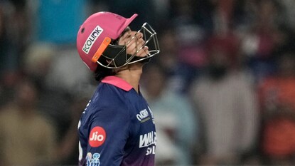 প্লেয়ার থেকে দর্শক, সকলেই প্রশংসায় পঞ্চমুখ, কিন্তু বৈভবের ইনিংসে দুঃখ পেয়েছেন একজন! ভাইরাল ভিডিও ঘিরে সমালোচনার ঝড়