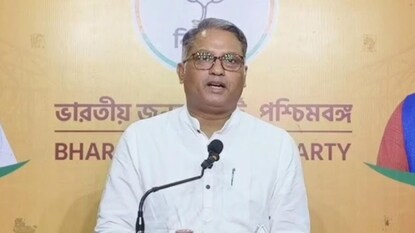 শিক্ষা-সংক্রান্ত জরুরি আলোচনা! রাজ্যপালের সঙ্গে বৈঠক করলেন রাজ্যের উচ্চশিক্ষামন্ত্রী জগন্নাথ চট্টোপাধ্যায়