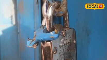 দোকান ভেঙে চুরি করা হয়েছে সিগারেট