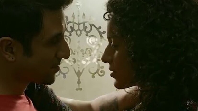 সাংবাদিক সিমি চান্দোক সিদ্ধার্থ কান্নানের পডকাস্টে এই পুরনো ঘটনাটি উল্লেখ করেছেন। তিনি দাবি করেন, 