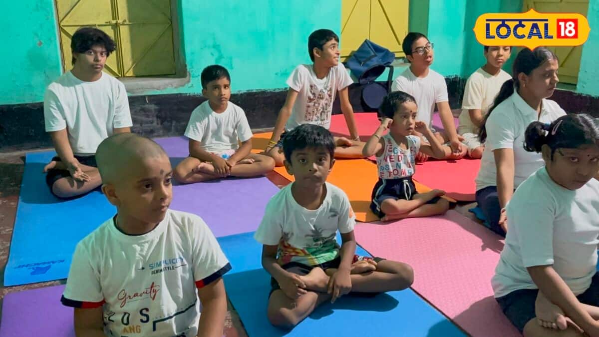Inspirational Yoga Story: প্রতিবন্ধকতা হার মানল আত্মবিশ্বাসের কাছে! যোগ চর্চায় বিশেষভাবে সক্ষম শিশুরা, বিশ্ব যোগা দিবসে নজির গড়ল কাটোয়া
