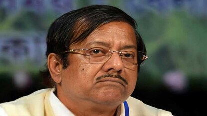 তৃণমূল ছাড়লেন জ্যোতিপ্রিয় মল্লিক তৃণমূল ছাড়লেন জ্যোতিপ্রিয় মল্লিক