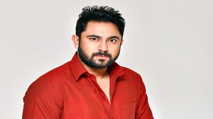 সোহম চক্রবর্তীর গ্রেফতারি চেয়ে আদালতে আবেদন