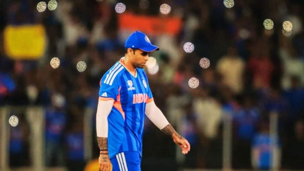 Suryakumar Yadav : ক্যাপ্টেন্সি চলে গেল, টিমে জায়গা হল না, সূর্যকুমার যাদব এত কিছুর পর যা লিখলেন…অবাক করার মতো