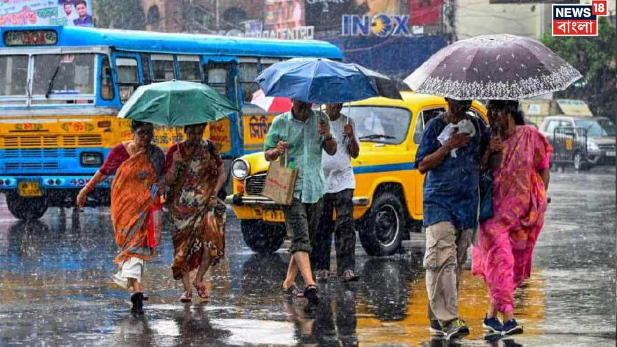 পূর্বাভাসই মিলে গেল হুবহু… শুক্রবার সকাল থেকে রাতের আঁধার কলকাতায়! মেঘলা আকাশ, ঝোড়ো হাওয়া, বৃষ্টি