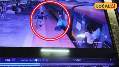 বৃদ্ধ যাত্রীর পড়ে যাওয়ার সেই ভয়ঙ্কর মুহূর্তের সিসিটিভি ফুটেজ