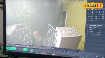 সিসিটিভিতে মুখ ঢাকা চোর