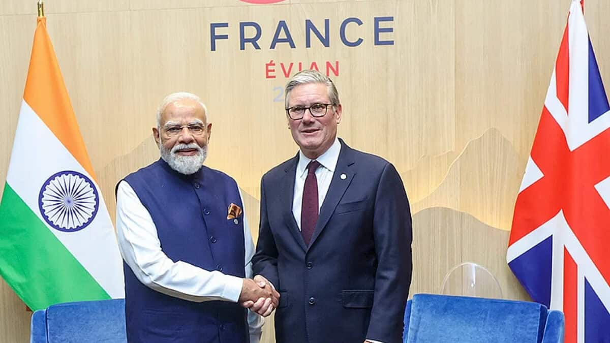 ভারত-ব্রিটেন ঐতিহাসিক বাণিজ্য চুক্তি কার্যকর হতে চলেছে ১৫ জুলাই, বড় ঘোষণা
