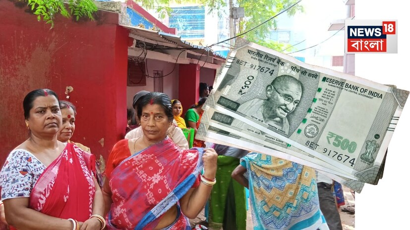 লক্ষ্মীর ভাণ্ডার এবং অন্নপূর্ণা যোজনা উভয়ের অর্থ কি একত্রে আসবে?পশ্চিমবঙ্গের অনেক মহিলাই ভাবছেন যে তাঁরা লক্ষ্মীর ভাণ্ডার এবং অন্নপূর্ণা যোজনা দুই প্রকল্প থেকেই একযোগে লাভবান হবেন হয়ত। কিন্তু তা মোটেই সঠিক নয়। এই প্রকল্পটি পূর্বতন সরকারের লক্ষ্মীর ভাণ্ডার প্রকল্পের স্থলাভিষিক্ত হবে। লক্ষ্মীর ভাণ্ডার প্রকল্পে সাধারণ এবং অন্যান্য অনগ্রসর শ্রেণীর (G&OBC) মহিলাদের প্রতি মাসে ১,৫০০ টাকা এবং তফসিলি জাতি ও তফসিলি উপজাতির (SC/ST) মহিলাদের প্রতি মাসে ১,৭০০ টাকা দেওয়া হতো। কিন্তু, অন্নপূর্ণা যোজনা প্রকল্পের অধীনে, কোনও জাতিগত বৈষম্য ছাড়াই সমস্ত মহিলা প্রতি মাসে ৩,০০০ টাকা পাবেন। এর অর্থ হল, বছরে ৩৬,০০০ টাকা সরাসরি মহিলাদের হাতে যাবে।
