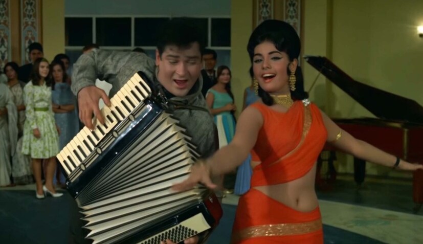 তাঁর অসাধারণ কিছু গান যা চিরকালীন হয়ে থাকতে, তার মধ্য অবশ্যই আজ কাল তেরে মেরে প্যার, হে না বোলো বোলো, না না করকে পেয়ার, তুমনে পুকারা ওউর হাম চলে আয়ে, মেরে সঙ্গ গা, মেরে মেহবুব না যা, ইতনা হে তুমসে পেয়ার মুঝে সকলের মনে থেকে যাবে। 