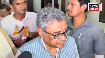 দায়িত্বের কথা মনে করালেন স্বপন দাশগুপ্ত