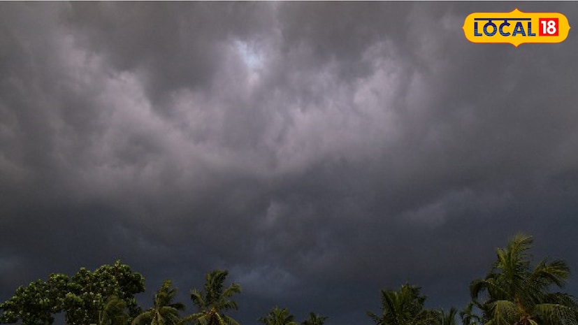 আবহাওয়া দফতরের বুলেটিন অনুযায়ী, এদিন পশ্চিম বর্ধমান জেলার জন্য ‘কমলা সতর্কতা’ জারি করা হয়েছে। দুপুরের পর থেকেই আসানসোল, দুর্গাপুর, অন্ডাল, রানীগঞ্জ বা পাণ্ডবেশ্বরের ধেয়ে আসতে পারে তীব্র ঝড়ও। যার গতিবেগ ঘণ্টায় ৫০ থেকে ৬০ কিলোমিটার পর্যন্ত ছুঁয়ে ফেলতে পারে। (প্রতীকী ছবি) আবহাওয়া দফতরের বুলেটিন অনুযায়ী, এদিন পশ্চিম বর্ধমান জেলার জন্য ‘কমলা সতর্কতা’ জারি করা হয়েছে। দুপুরের পর থেকেই আসানসোল, দুর্গাপুর, অন্ডাল, রানীগঞ্জ বা পাণ্ডবেশ্বরের ধেয়ে আসতে পারে তীব্র ঝড়ও। যার গতিবেগ ঘণ্টায় ৫০ থেকে ৬০ কিলোমিটার পর্যন্ত ছুঁয়ে ফেলতে পারে। (প্রতীকী ছবি)