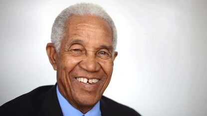 Garry Sobers Death: প্রথম ছয় বলে ৬টি ছক্কা মেরেছিলেন, সেই কিংবদন্তি গ্যারি সোবার্স আর নেই