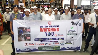 CCTV-র নজরে পূর্ব রেল CCTV-র নজরে পূর্ব রেল
