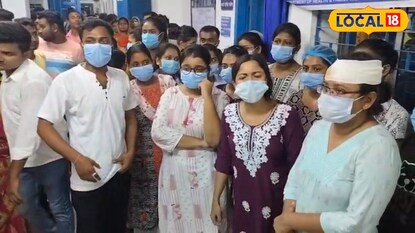মুর্শিদাবাদের জঙ্গিপুর সুপার স্পেশালিটি হাসপাতালের ভাঙচুর, আক্রান্ত স্বাস্থ্যকর্মীরা মুর্শিদাবাদের জঙ্গিপুর সুপার স্পেশালিটি হাসপাতালের ভাঙচুর, আক্রান্ত স্বাস্থ্যকর্মীরা