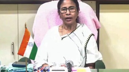 কী বললেন মমতা বন্দ্যোপাধ্যায় কী বললেন মমতা বন্দ্যোপাধ্যায়