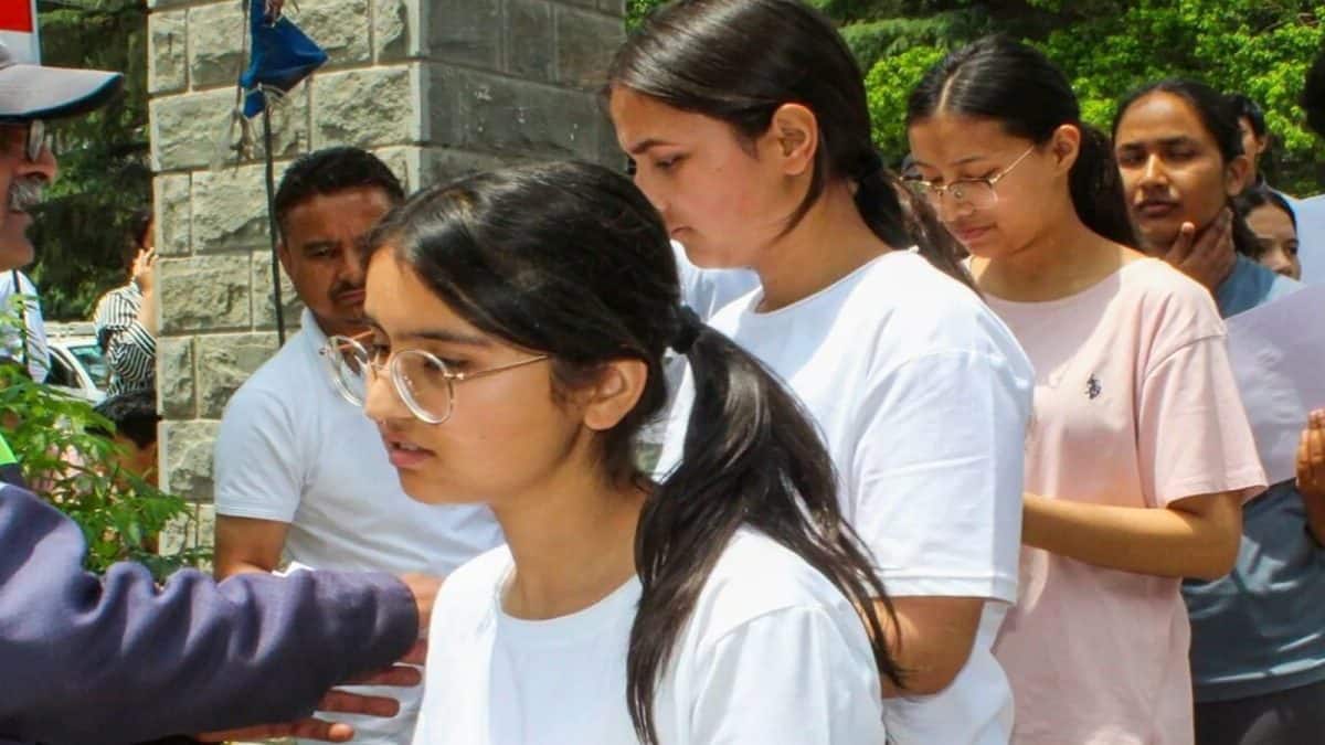 MBBS-এর মক্কা ‘এই’ রাজ্য! বিহারের তুলনায় ৭ গুণ বেশি আসন, জেনারেল বিভাগে NEET-এ ৫৪০ নম্বরেই মিলতে পারে সরকারি মেডিক্যাল কলেজে ভর্তি!