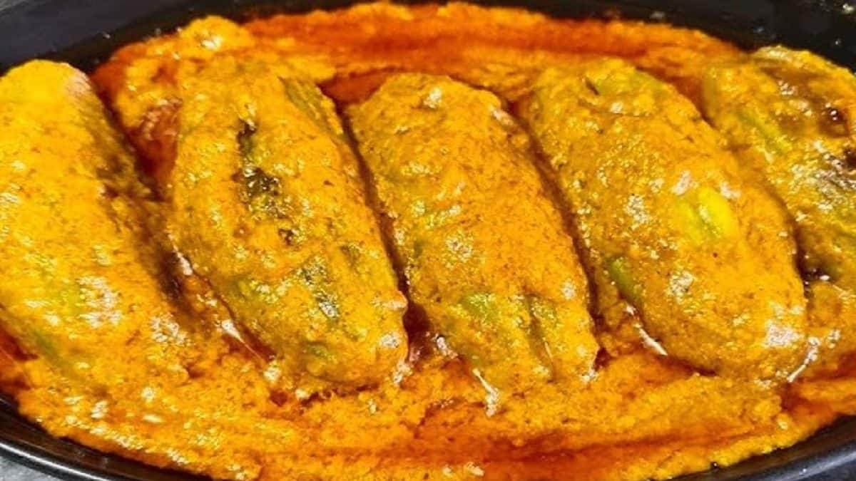 বাঙালির পটলের দোলমা কিন্তু আদতে বিদেশি পদ, কোথাকার জানেন? আপনি বাড়িতে কীভাবে বানাবেন? রইল রেসিপি বাঙালির পটলের দোলমা কিন্তু আদতে বিদেশি পদ, কোথাকার জানেন? আপনি বাড়িতে কীভাবে বানাবেন? রইল রেসিপি