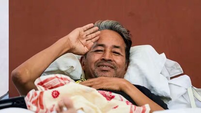 ধর্মেন্দ্র প্রধানের ইস্তফার পর প্রথম প্রতিক্রিয়া সোনম ওয়াংচুকের ধর্মেন্দ্র প্রধানের ইস্তফার পর প্রথম প্রতিক্রিয়া সোনম ওয়াংচুকের