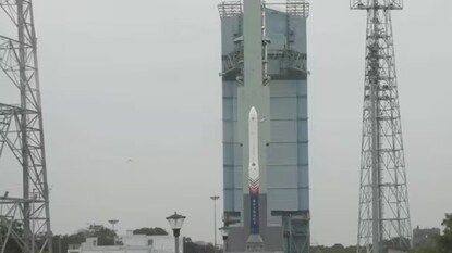 Vikram-1 Rocket Launch: ইতিহাস গড়ল ভারত Vikram-1 Rocket Launch: ইতিহাস গড়ল ভারত