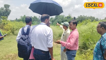 নতুন সেতু নির্মাণের আগে এলাকা পরিদর্শনে আধিকারিক ও ইঞ্জিনিয়াররা