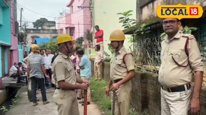 সিউড়ির ইন্দিরা পল্লীতে শিক্ষকের পচাগলা দেহ উদ্ধার সিউড়ির ইন্দিরা পল্লীতে শিক্ষকের পচাগলা দেহ উদ্ধার