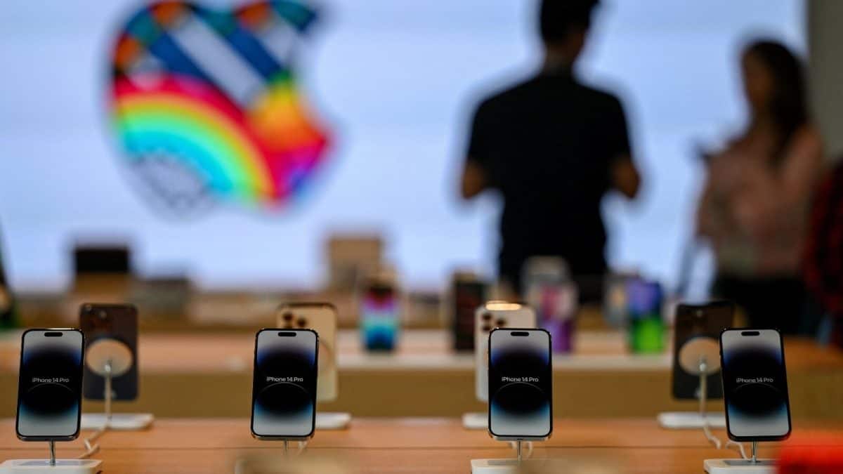 Flipkart না Amazon? iPhone 17, iPhone 16 ও iPhone 15— কোন ফোন কোথায় সবচেয়ে সস্তা? দেখুন সম্পূর্ণ তুলনা