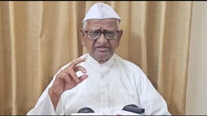 Anna Hazare Health Update: ভাইরাল সংক্রমণের সঙ্গে ডিহাইড্রেশন, গুরুতর অসুস্থ অন্না হাজারে! আইসিইউ-তে চিকিৎসাধীন প্রবীণ সমাজকর্মী