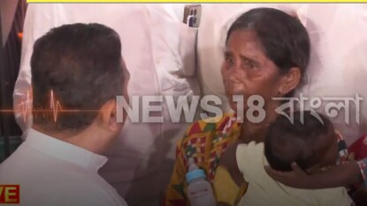 মুখ্যমন্ত্রীর সঙ্গে দেখা করলেন সেই বৃদ্ধা