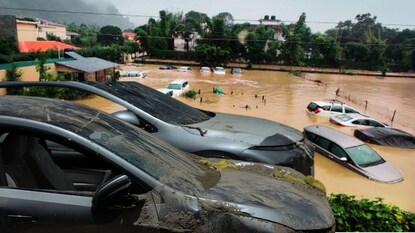 Nepal Flash Flood : ভয়ঙ্কর হড়পা বান নেপালে, বন্যার জলে গাড়ি ভেসে গেলে কি ইনসিওরেন্স ক্লেম করা যায়? জেনে নিন নিয়ম