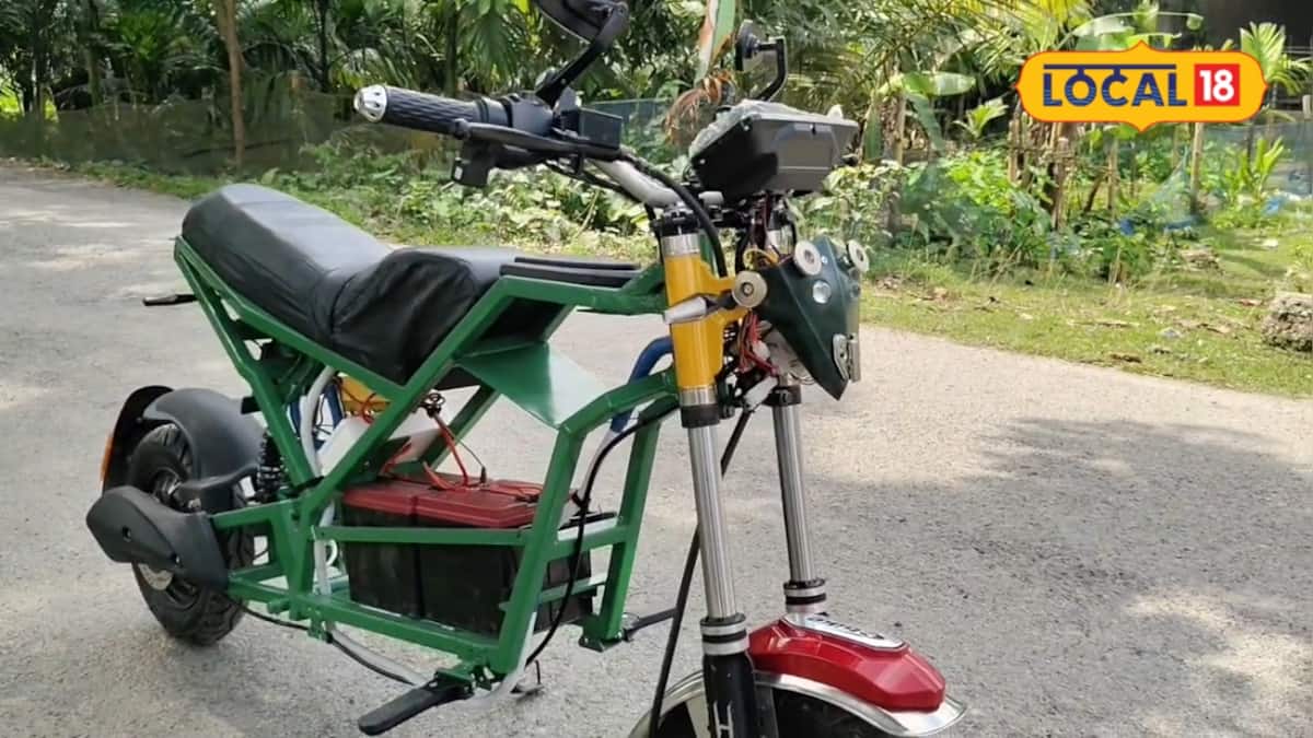 ১০ টাকায় ৫০ কিমি! দিনমজুরের হাতে তৈরি সাশ্রয়ী ই-স্কুটার