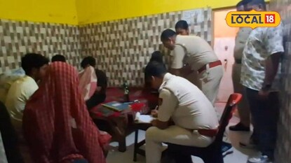 লালবাগের ওই হোটেলে পুলিশের হানা
