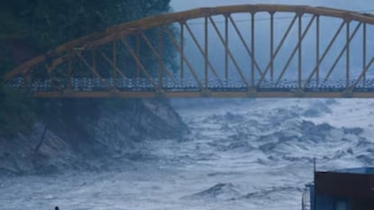 নতুন করে বন্যার সতর্কতা জারি নেপালে নতুন করে বন্যার সতর্কতা জারি নেপালে