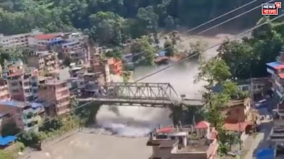 নেপালে ভয়াবহ আকস্মিক বন্যা (Photo-X) নেপালে ভয়াবহ আকস্মিক বন্যা (Photo-X)
