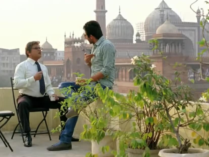 তাঁর পুরো কর্মজীবনে তিনি 'দম লাগা কে হাইশা', 'বেরেলি কি বরফি', এবং 'শুভ মঙ্গল সাবধান'-এর মতো ছবিতে এমন সব চরিত্রে অভিনয় করেছেন, যেগুলিতে সাধারণ মানুষের জীবন, তাদের সমস্যা এবং সামাজিক বিষয়াবলী প্রতিফলিত হয়েছে। আয়ুষ্মানের সবচেয়ে বড় শক্তি হল, তিনি শুধু তারকা হওয়ার জন্য ছবি বেছে নেননি, বরং এমন সব গল্প বেছে নিয়েছেন যা দর্শকদের ভাবিয়ে তুলেছে। তাঁর ছবিতে কমেডি এবং সামাজিক বিষয়াবলীর মধ্যে একটি দৃঢ় সংযোগ দেখা যায়। তাঁর পুরো কর্মজীবনে তিনি 'দম লাগা কে হাইশা', 'বেরেলি কি বরফি', এবং 'শুভ মঙ্গল সাবধান'-এর মতো ছবিতে এমন সব চরিত্রে অভিনয় করেছেন, যেগুলিতে সাধারণ মানুষের জীবন, তাদের সমস্যা এবং সামাজিক বিষয়াবলী প্রতিফলিত হয়েছে। আয়ুষ্মানের সবচেয়ে বড় শক্তি হল, তিনি শুধু তারকা হওয়ার জন্য ছবি বেছে নেননি, বরং এমন সব গল্প বেছে নিয়েছেন যা দর্শকদের ভাবিয়ে তুলেছে। তাঁর ছবিতে কমেডি এবং সামাজিক বিষয়াবলীর মধ্যে একটি দৃঢ় সংযোগ দেখা যায়।