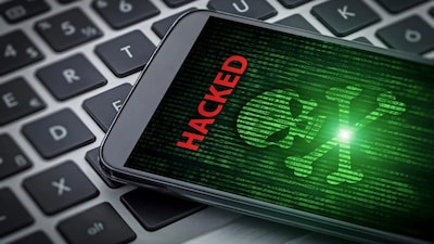 WhatsApp-এ আসা এই ফাইল ভুলেও খুলবেন না! এক ক্লিকেই বিপদ