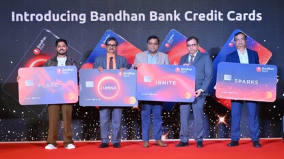 বন্ধন ব্যাঙ্ক চালু করল চারটি নতুন ভ্যারিয়েন্টের ক্রেডিট কার্ড বন্ধন ব্যাঙ্ক চালু করল চারটি নতুন ভ্যারিয়েন্টের ক্রেডিট কার্ড