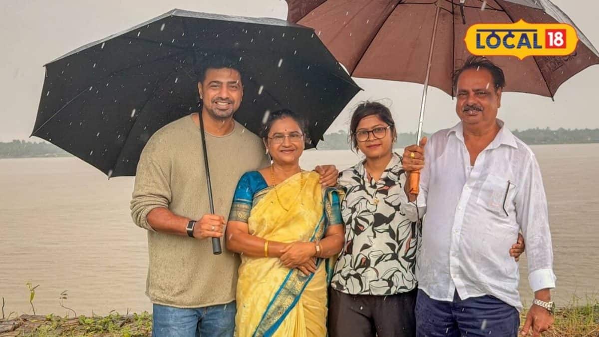 Actor Dev: টাকিতে ইছামতীর তীরে সপরিবার-ভ্রমণে দেব, বৃষ্টির ছাঁট গায়ে লাগতেই মনে পড়ল কার কথা? ছবি নিমেষে ভাইরাল Actor Dev: টাকিতে ইছামতীর তীরে সপরিবার-ভ্রমণে দেব, বৃষ্টির ছাঁট গায়ে লাগতেই মনে পড়ল কার কথা? ছবি নিমেষে ভাইরাল