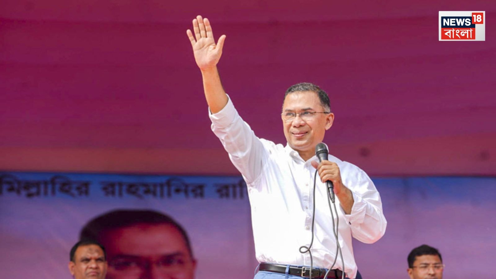 প্রধানমন্ত্রীর এ আন্তরিক প্রয়াসকে একটি ভিন্ন দৃষ্টান্ত বলে মন্তব্য করেছেন প্রধানমন্ত্রী তারেক রহমানের হিন্দু, বৌদ্ধ, খ্রিষ্টান ও নৃগোষ্ঠীবিষয়ক বিশেষ সহকারী বিজন কান্তি সরকার। বাংলাদেশের সংবাদপত্রে দেওয়া সাক্ষাৎকারে তিনি বলেছেন, ‘প্রধানমন্ত্রী এক দিন ছুটি বাড়িয়েছেন, কিন্তু আমরা ছুটি পাচ্ছি পাঁচ দিন। এতে উৎসব পরিপূর্ণ ও স্বস্তিদায়ক হবে। আর প্রস্তাবের বেশি অনুদান দেওয়ায় হিন্দু, বৌদ্ধ, খ্রিষ্টান—সব সম্প্রদায়ের ব্যাপারে প্রধানমন্ত্রীর সদয় দৃষ্টিভঙ্গি প্রকাশ পেয়েছে। এটা খুবই ইতিবাচক।’