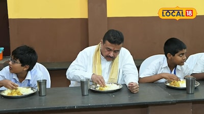 Suvendu Adhikari Eats Mid-Day Meal with Students at Howrah School