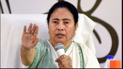 মমতার দাবি ঘিরে রাজনৈতিক মহলে প্রশ্ন৷