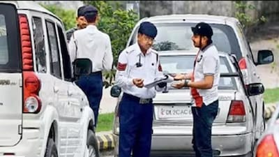 ট্রাফিক জরিমানা আদায়ে অভিনব প্রস্তাব সুপ্রিম কোর্টের৷ 