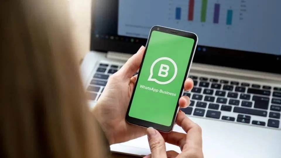 WhatsApp-এ বড় বদল! ১ অক্টোবর থেকে মেসেজ পাঠালেই লাগবে চার্জ, কাদের ক্ষেত্রে প্রযোজ্য হবে? কত টাকা লাগবে জানুন WhatsApp-এ বড় বদল! ১ অক্টোবর থেকে মেসেজ পাঠালেই লাগবে চার্জ, কাদের ক্ষেত্রে প্রযোজ্য হবে? কত টাকা লাগবে জানুন