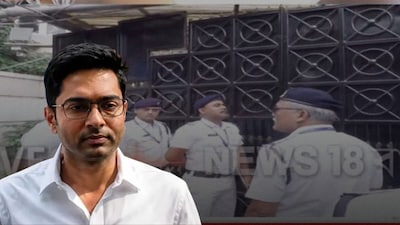 অভিষেকের কালীঘাটের বাড়িতে ফের পুলিশ