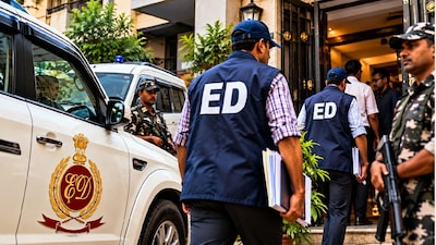 সোমবার সকালে কলকাতার ৮ ঠিকানায় তল্লাশি চালাল ইডিImage Generated By AI
