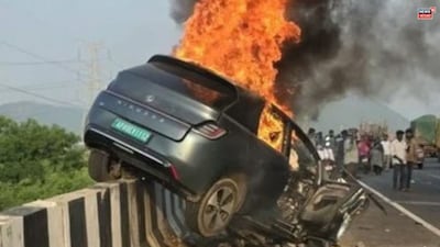 অন্ধ্রপ্রদেশে EV-তে আগুন, মৃত ৪ জন
