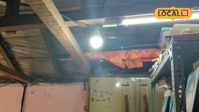 স্বাধীনতার পর প্রথম এই বাড়িতে জ্বলে উঠল আলো