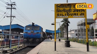 উৎসবে বাড়তি যাত্রীর চাপ সামাল দিতে স্পেশাল ট্রেন চালাবে রেল